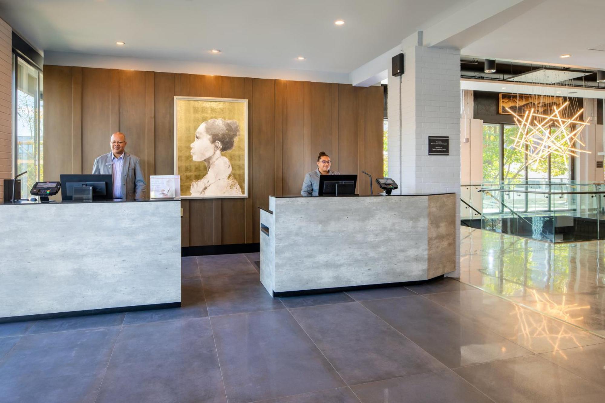 Hotel Indigo - Downtown By Ihg 4*